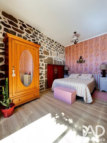 Maison à vendre 7 pièces 170 m² Pierrefort