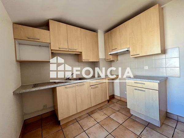 Location Appartement 4 pièces 77.48 m² - 4 A RUE DE LA REPUBLIQUE Mainvilliers 28300