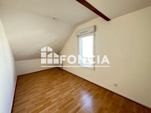 Location Appartement 4 pièces 77.48 m² - 4 A RUE DE LA REPUBLIQUE Mainvilliers 28300