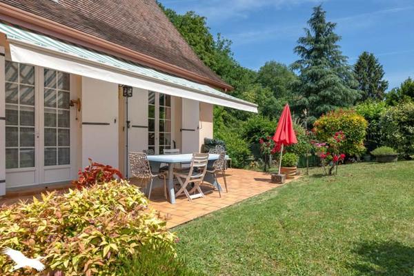 Maison à vendre 284 900 € Trélissac 6 p 162 m² DPE D
