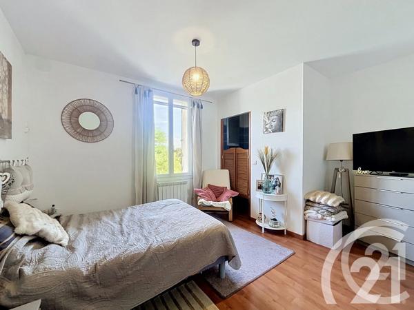 Maison à vendre  4 pièces - 107,75 m 2   CAVAILLON  - 84