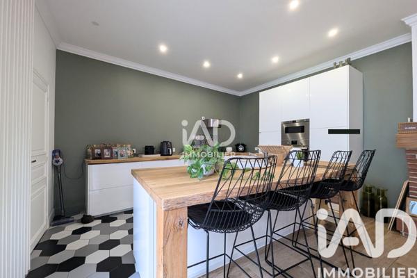 Maison à vendre 8 pièces 210 m² Hénin-Beaumont