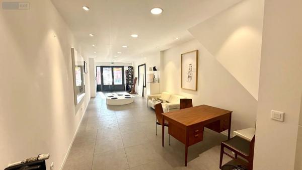 Location - Immeuble Hazebrouck 59190 9 pièces 242 m 2 261 m 2