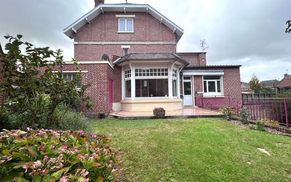 Maison à vendre    7 pièces • 214 m2 Douai
