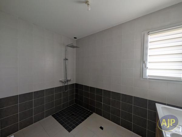 Vente maison Rocheserviere : 248 000 € - AJP Immobilier Vieillevigne
