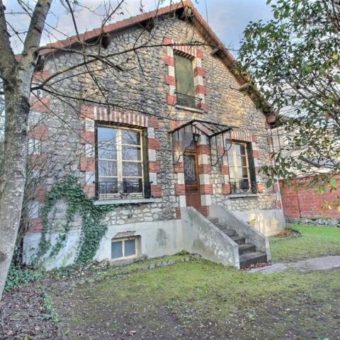 Maison 4 pièces 87m² à vendre Angerville 91670 175000€ - Micro.immo