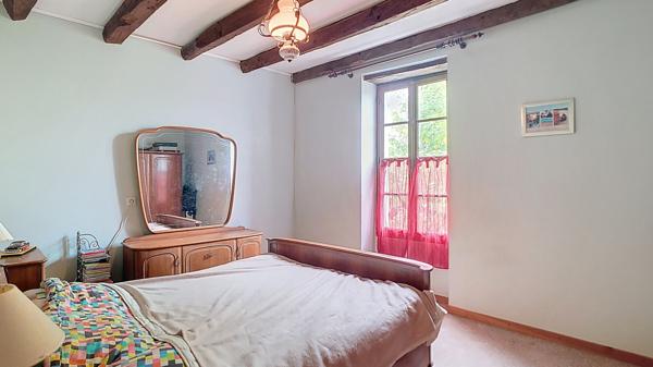 Maison à vendre à Barbaste - 5 chambres, garage et terrain