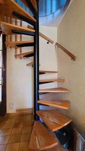 Maison à vendre à Barbaste - 5 chambres, garage et terrain