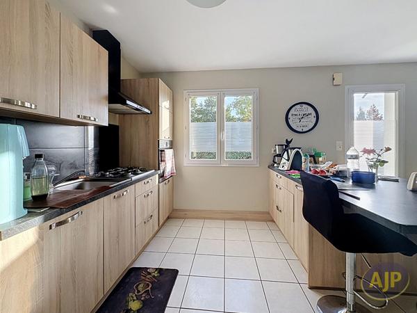 Maison à vendre Challans - 3 pièces, 70m² avec 2 chambre(s) à 253 200€ - AJP Immobilier Challans