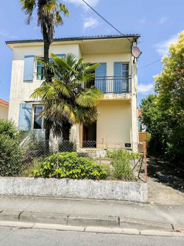 Maison à vendre à Saint-Jean-d'Angély (17400) - Charente-Maritime