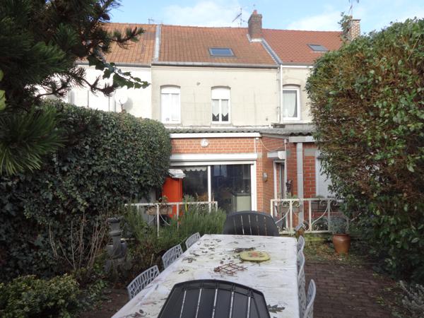 Maison 7 pièces - 140 m² Exclusivité efficity