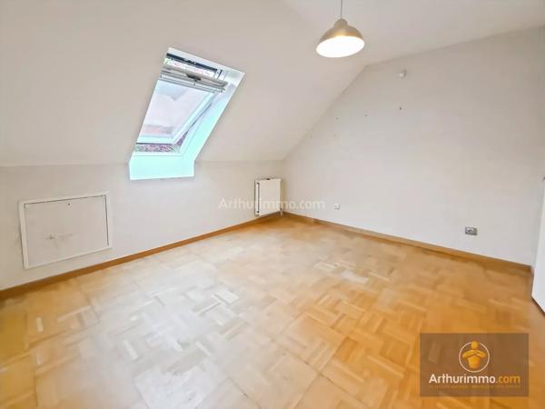 Vente                                                      Maison
                        
                     7 pièces                      142 m2                     à Bondoufle