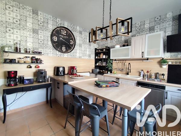 Maison à vendre 5 pièces 124 m² Le Lude