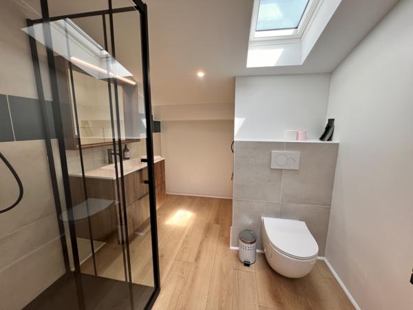 Rue des Changes – Rare T4 de 109 m² au dernier étage