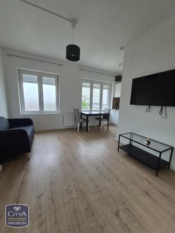 Appartement à louer 2 pièces 31m² Cambrai (59400)