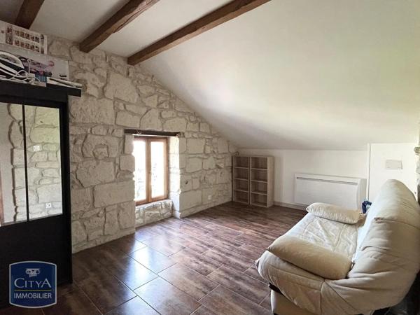 Maison à louer 3 pièces 72.24m² Bellevigne-les-Châteaux (49400)