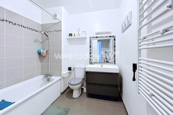 Appartement à vendre 4 pièces de 77,06 m² à Cergy
