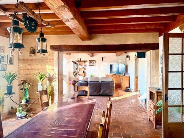 Propriété d'exception 7 chb 370 m² terrain 6000m²