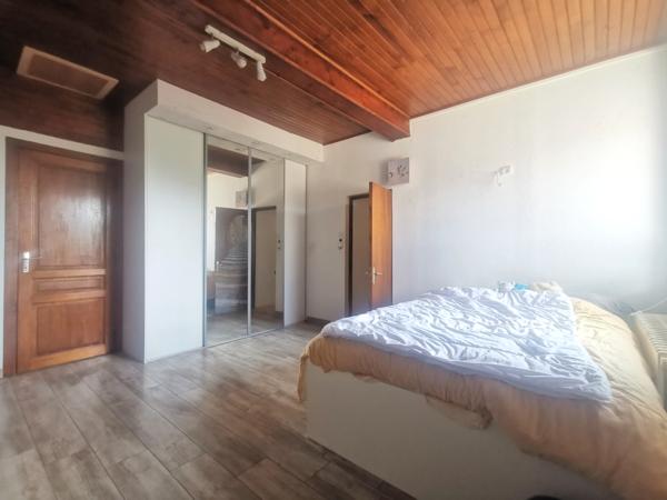 Maison 5 pièces - 138 m² Exclusivité efficity