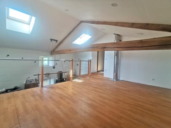 Maison 5 pièces - 138 m² Exclusivité efficity