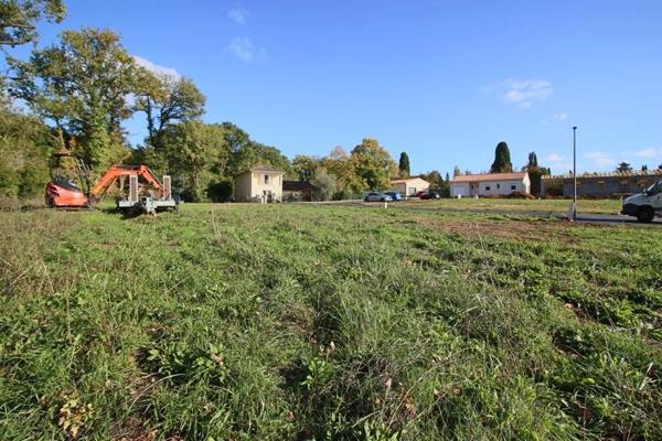 Terrain à vendre 77 000 € Saint-Benoît 593 m² DPE