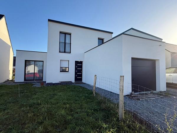 Maison récente de 5 pièces à Ploërmel (56800)