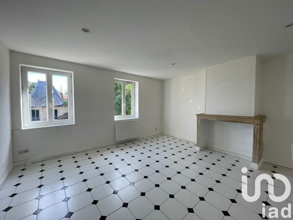 Appartement 2 pièces de 53 m² à Saint-Genis-Laval (69230)