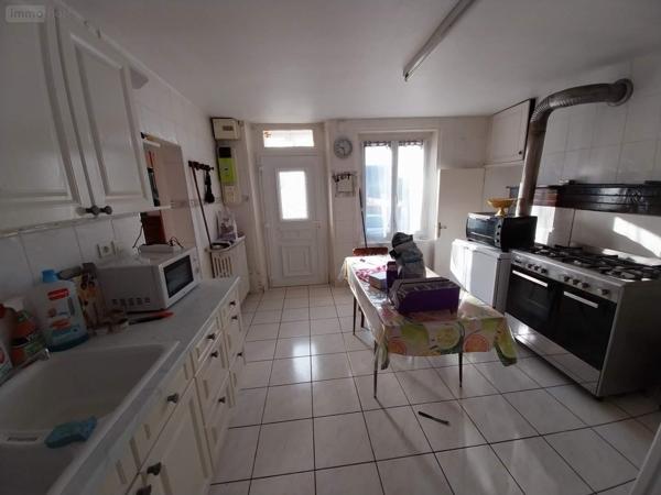 Maison à vendre à La Ville-aux-Dames dans l'Indre-et-Loire (37700), ref : 013/1338   
MONTLOUIS SUR LOIRE