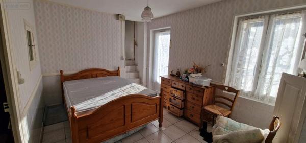 Maison à vendre à La Ville-aux-Dames dans l'Indre-et-Loire (37700), ref : 013/1338   
MONTLOUIS SUR LOIRE