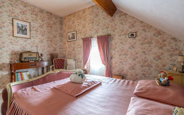 Maison à vendre    5 pièces • 121 m2 Ormesson-sur-Marne