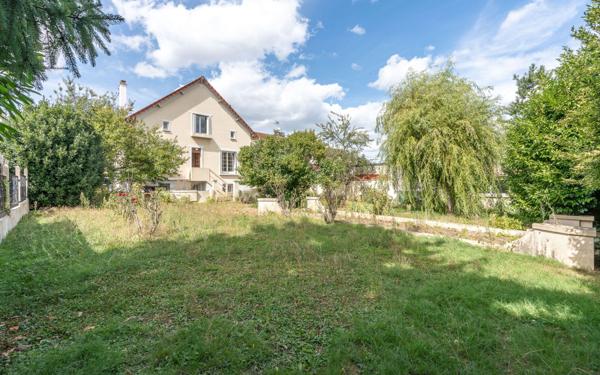Maison à vendre    5 pièces • 121 m2 Ormesson-sur-Marne