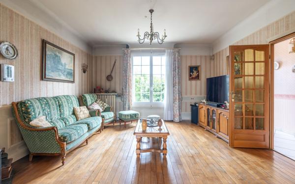 Maison à vendre    5 pièces • 121 m2 Ormesson-sur-Marne