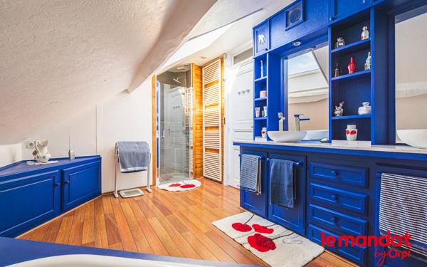 Maison à vendre    7 pièces •  Saint-Martin-d'Ablois