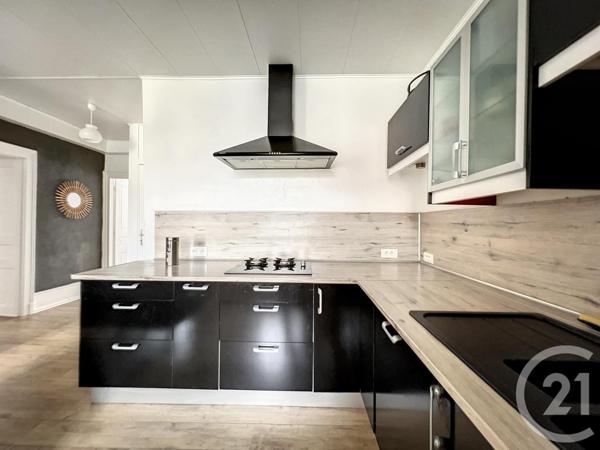 Appartement F6 à vendre  6 pièces - 138,60 m2 HERICOURT - 70