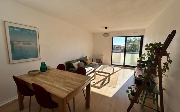 Appartement à vendre    2 pièces •  Talence