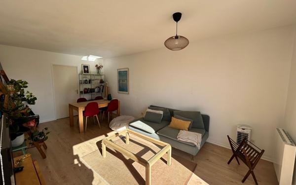 Appartement à vendre    2 pièces •  Talence