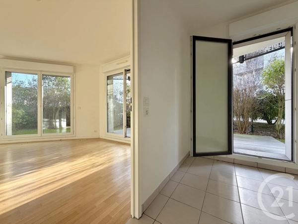 Appartement F3 à vendre  3 pièces - 68,35 m 2   ISSY LES MOULINEAUX  - 92