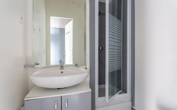 Appartement à vendre    1 pièce • 23,17 m2 Villeneuve-Saint-Georges