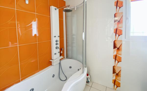 Maison à vendre    6 pièces •  Montauban