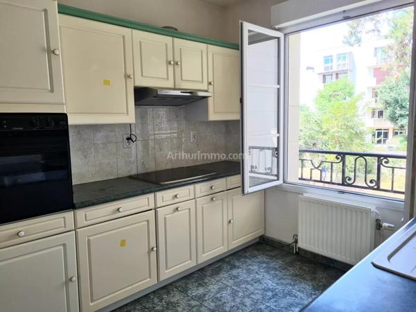 Vente Appartement 5 pièces 106 m2 à Saint-Fargeau-Ponthierry