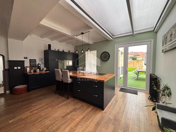 Maison Henin Beaumont 9 pièce(s) 217 m2