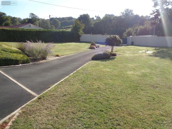 Achat - Maison Les Herbiers 85500 6 pièces 110 m 2 3099 m 2