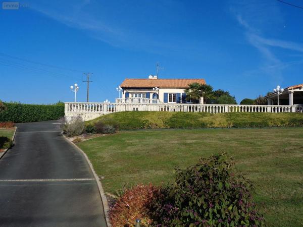 Achat - Maison Les Herbiers 85500 6 pièces 110 m 2 3099 m 2