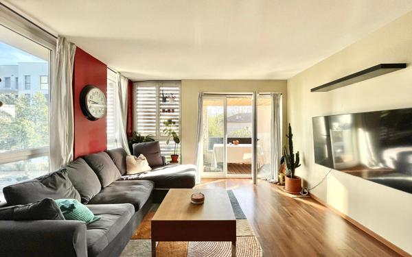 Appartement à vendre    3 pièces • 68,17 m2 Bègles