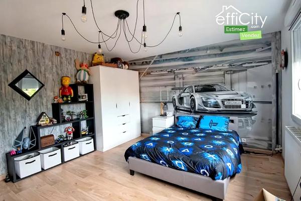 Maison 8 pièces - 220 m²