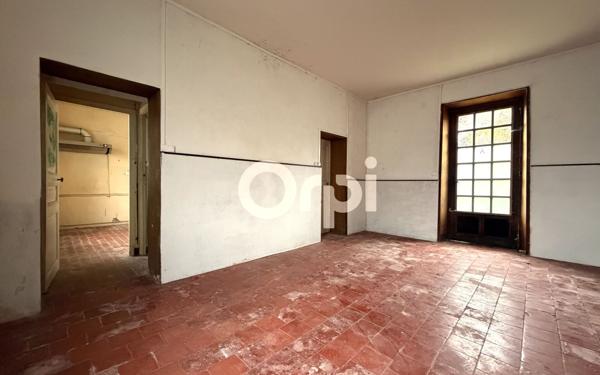 Maison à vendre    6 pièces • 265 m2 Soissons