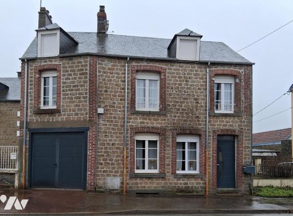 MAISON CENTRE-VILLE - 2 CHAMBRES - BUREAU