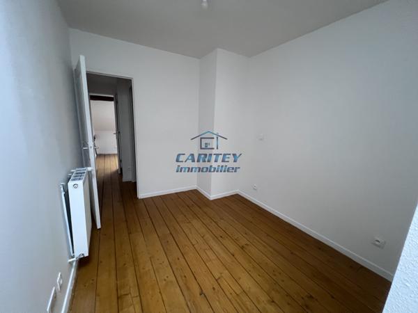 APPARTEMENT F4 EN DUPLEX - LUXEUIL LES BAINS