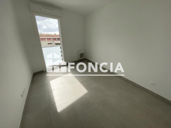Location Appartement 3 pièces 63.51 m² - RUE NICOLAS APPERT Marseille 13013