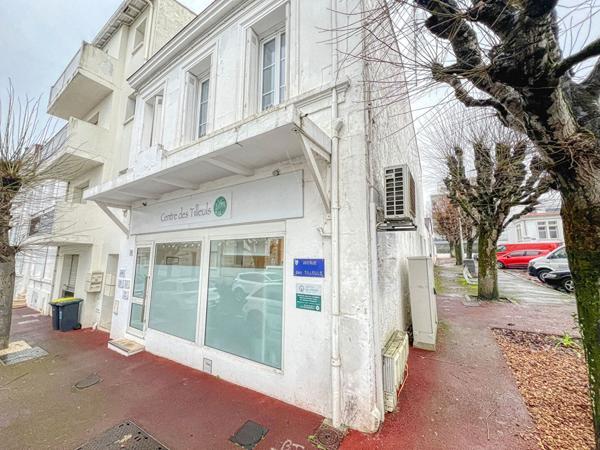 17200 ROYAN Local commercial Royan 62 m2